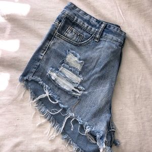 Size: M       Shein Jean Shorts       Never Worn